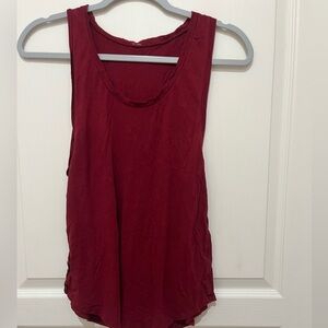 Maroon lululemon tank